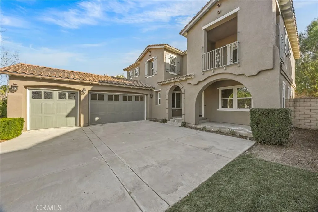 8863 Soothing Court, Corona, California 92883 home-pic-1