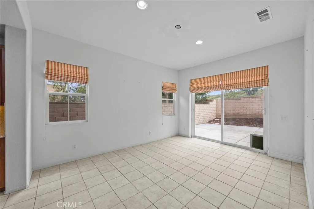 8863 Soothing Court, Corona, California 92883 home-pic-8