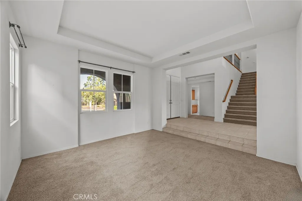8863 Soothing Court, Corona, California 92883 home-pic-3