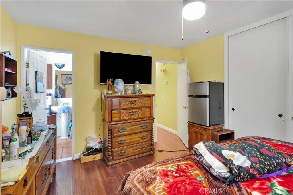 858 Coral, Hemet, California 92543 home-pic-17