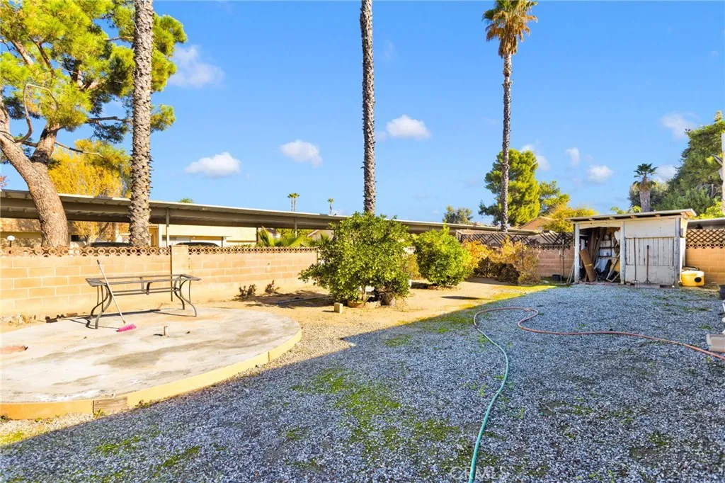 858 Coral, Hemet, California 92543 home-pic-22