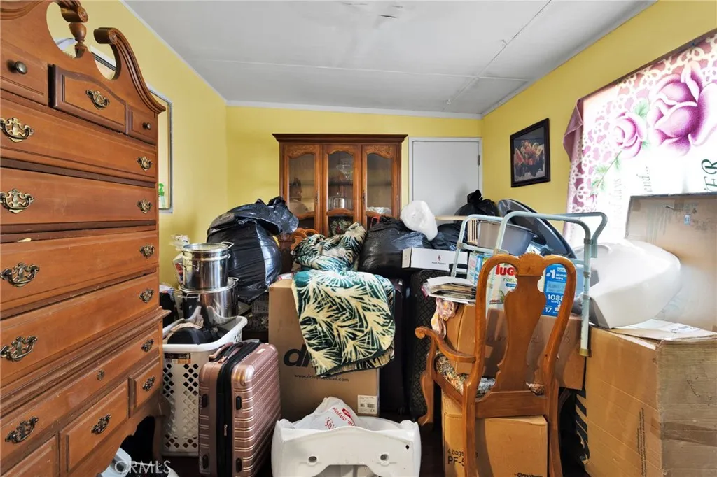 858 Coral, Hemet, California 92543 home-pic-20