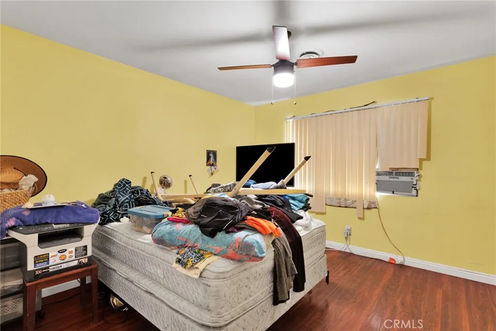 858 Coral, Hemet, California 92543 home-pic-13