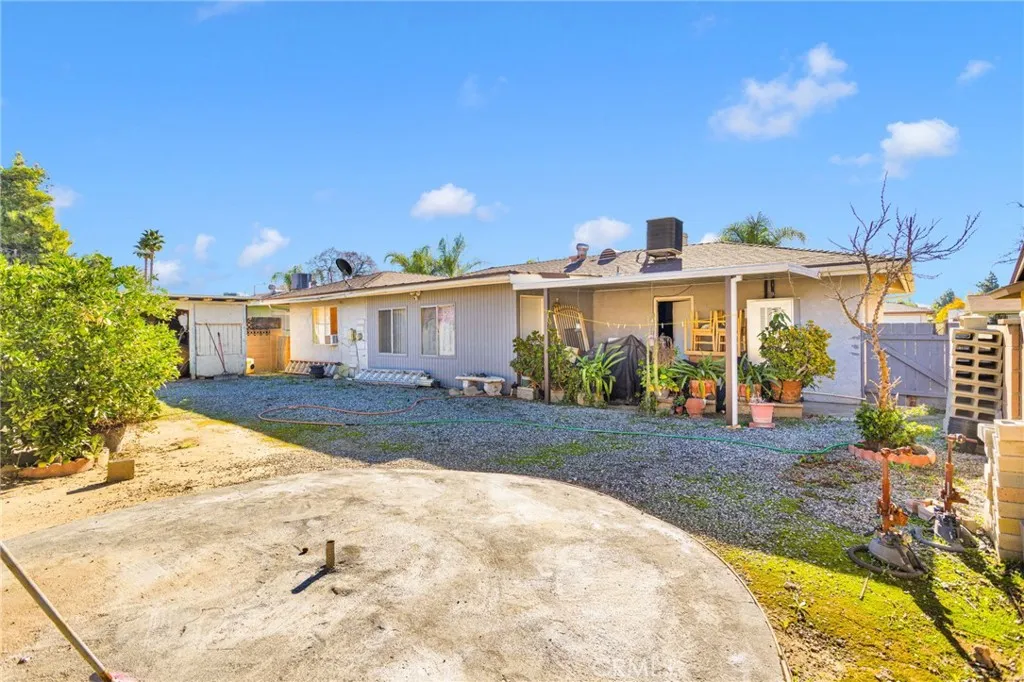858 Coral, Hemet, California 92543 home-pic-24