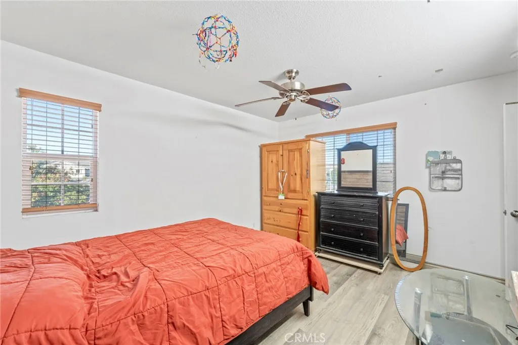 1553 W Ceres, Rialto, California 92376 home-pic-6