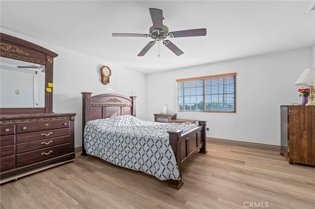 1553 W Ceres, Rialto, California 92376 home-pic-22