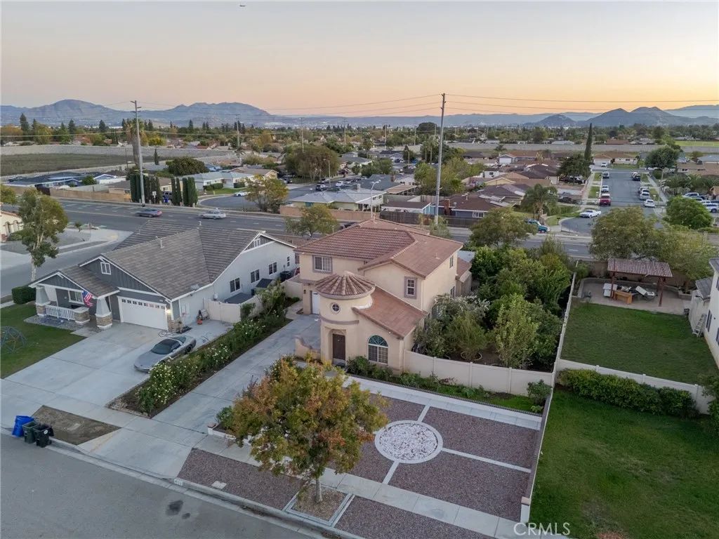 1553 W Ceres, Rialto, California 92376 home-pic-0