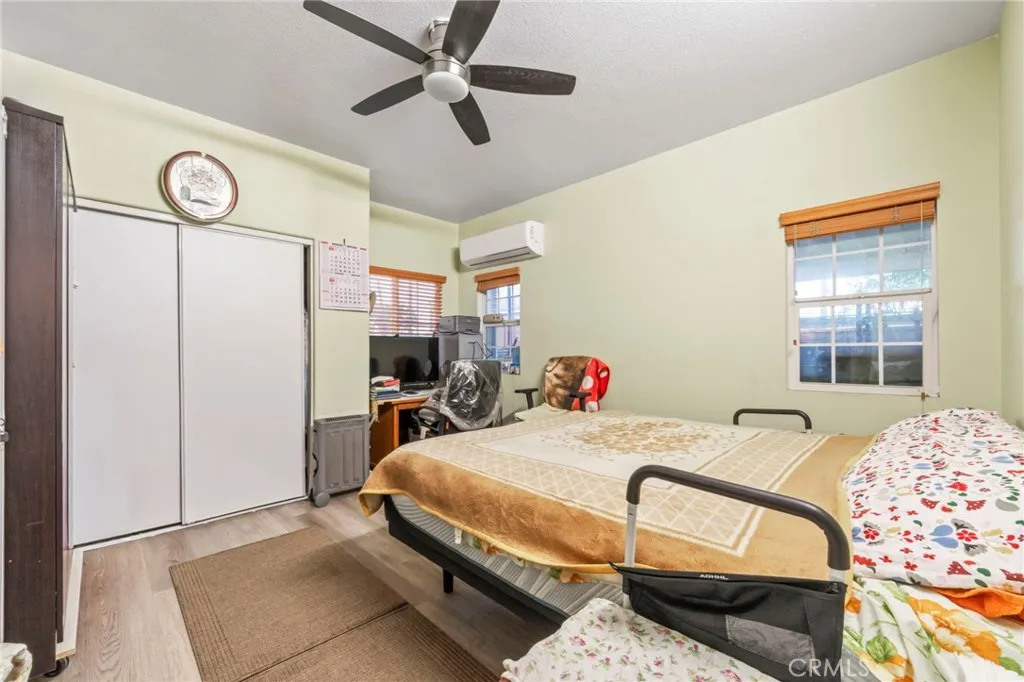 1553 W Ceres, Rialto, California 92376 home-pic-7