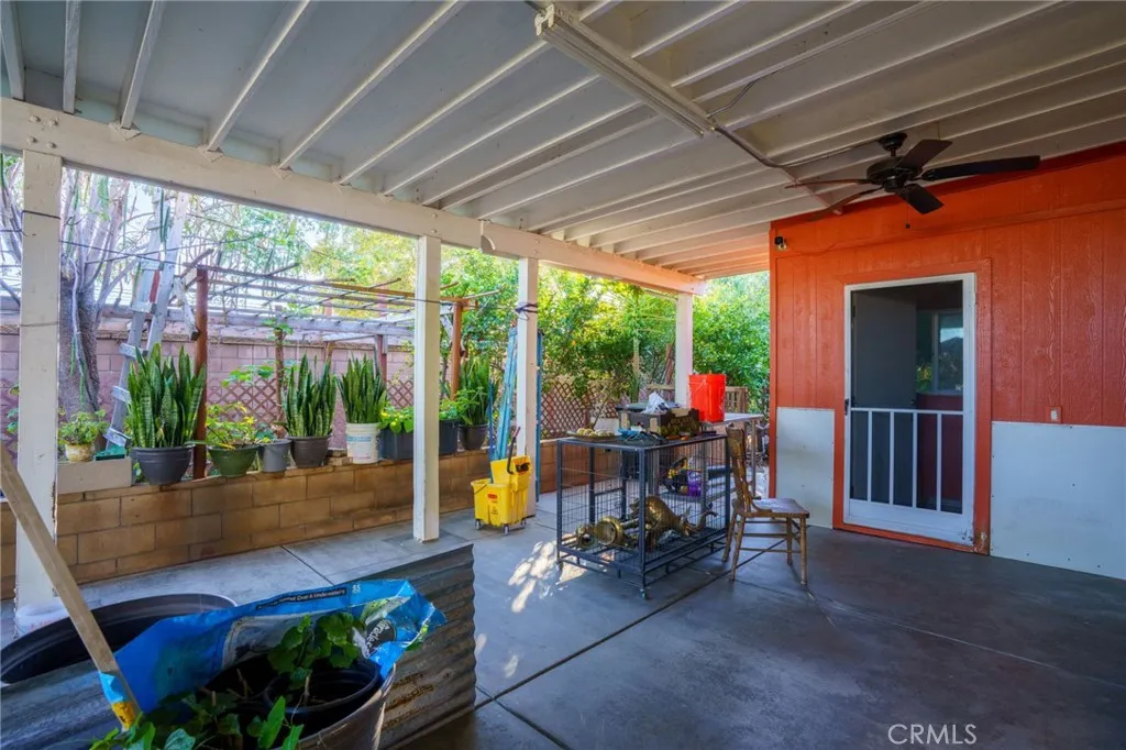 1553 W Ceres, Rialto, California 92376 home-pic-48