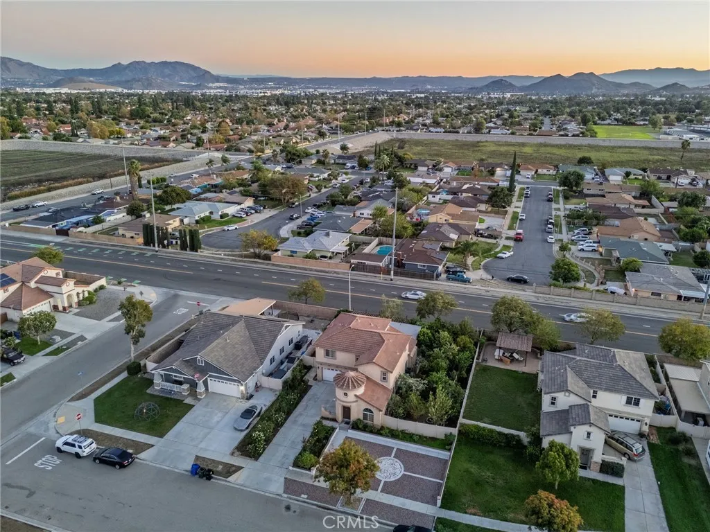 1553 W Ceres, Rialto, California 92376 home-pic-39