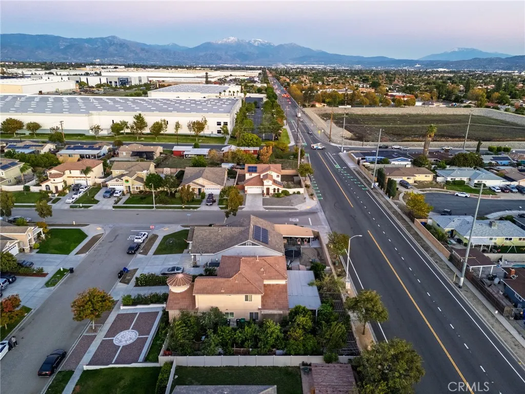 1553 W Ceres, Rialto, California 92376 home-pic-41