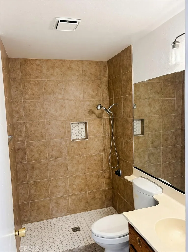 25391 Maxy Drive, Moreno Valley, California 92551 home-pic-9