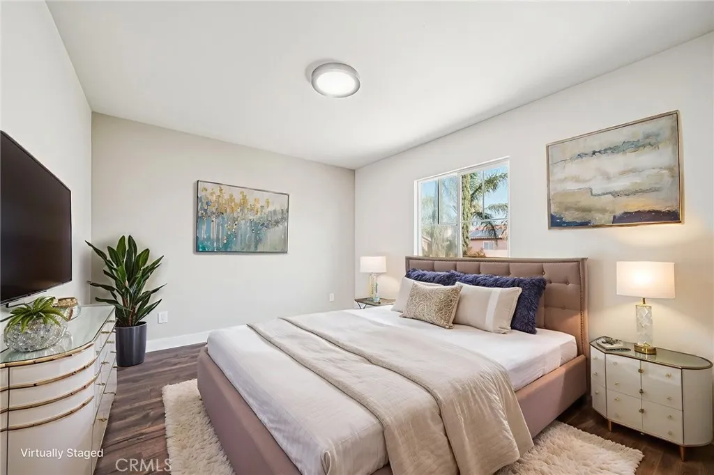 6658 Bright Gem Court, Eastvale, California 92880 home-pic-13