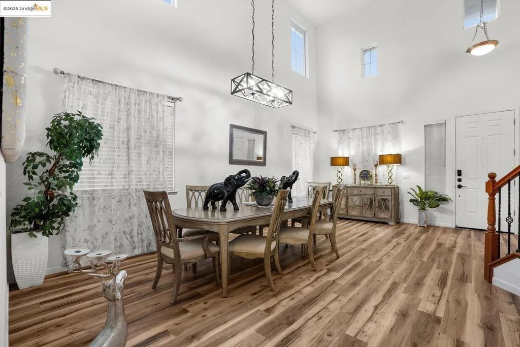 2474 Grant St, Brentwood, California 94513 home-pic-6