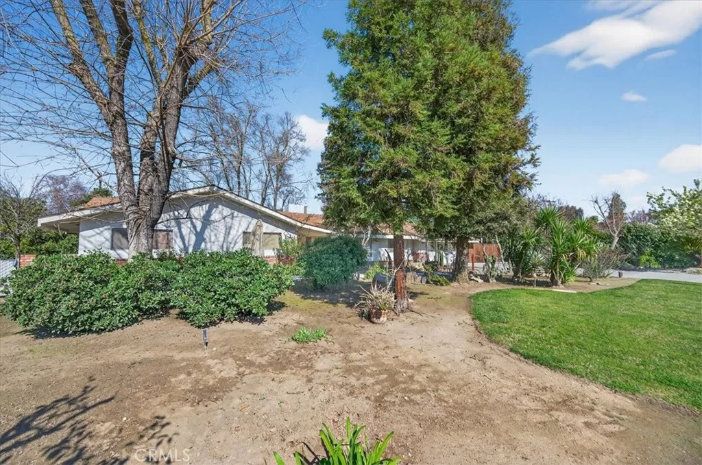 5867 E Club View, Fresno, California 93727 home-pic-70