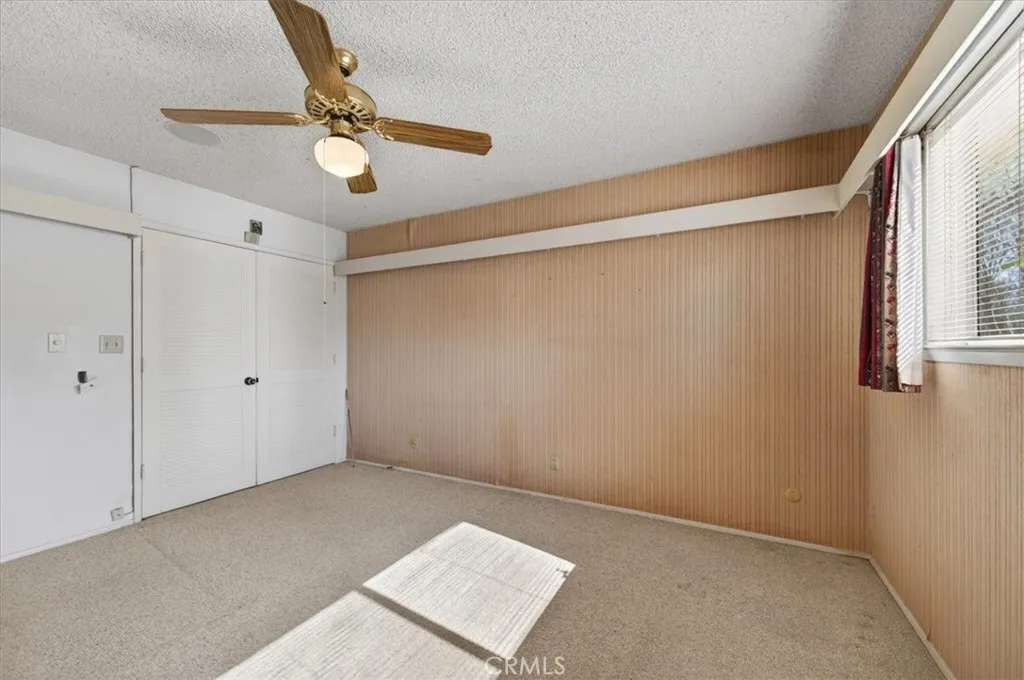 5867 E Club View, Fresno, California 93727 home-pic-36