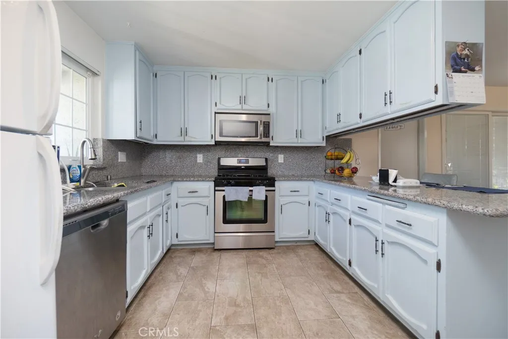 5795 Lucretia, Jurupa Valley, California 91752 home-pic-1