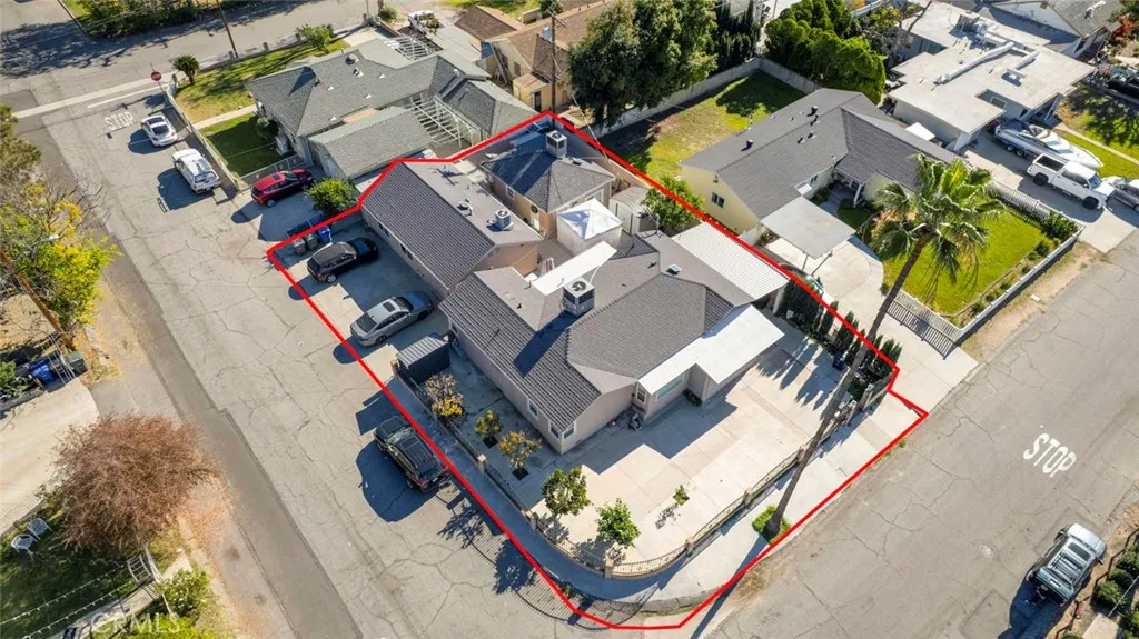 1670 N Oxford Avenue N, Pasadena, California 91104 home-pic-13