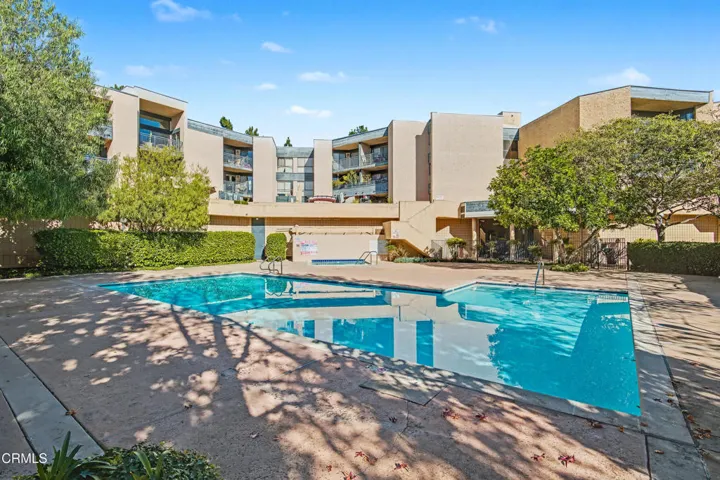 egpimaging_4499ViaMarisol244C_004_FLEXML