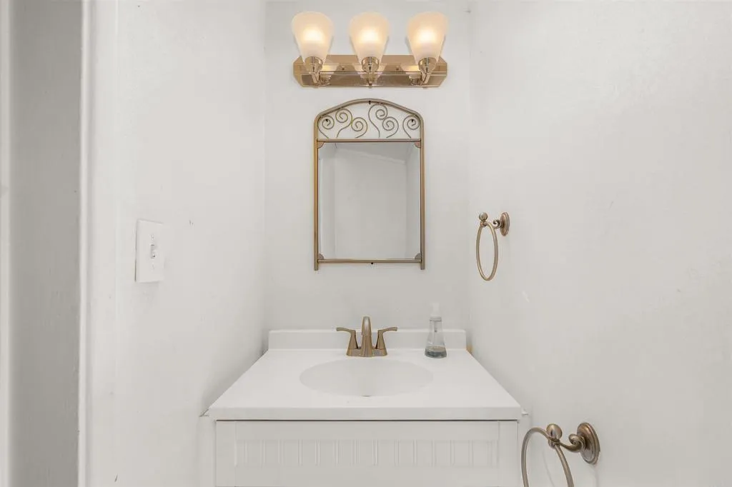 10111 Pinnacle Lane, La Mesa, California 91941 home-pic-28