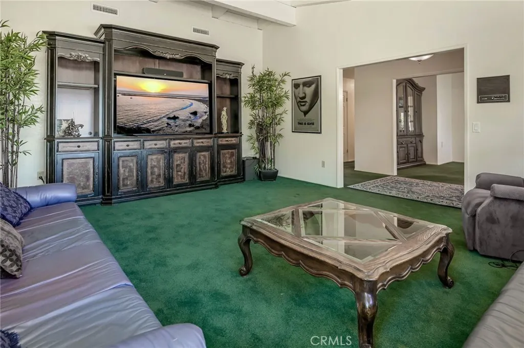 14531 Viewcrest Drive, Riverside, California 92504 home-pic-15
