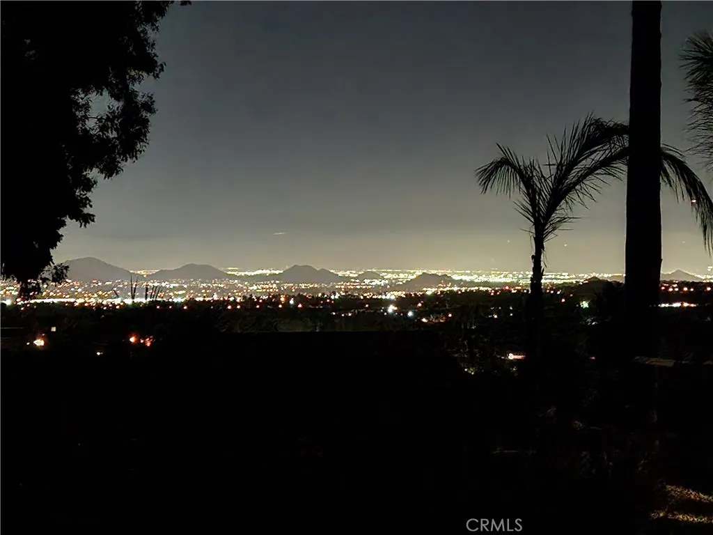 14531 Viewcrest Drive, Riverside, California 92504 home-pic-62