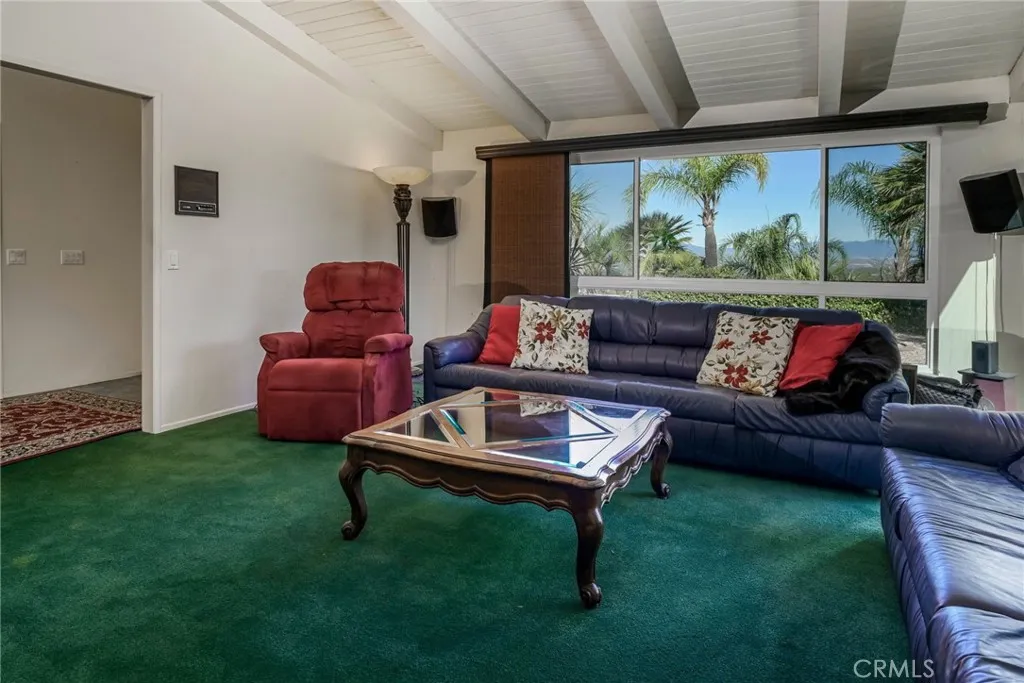 14531 Viewcrest Drive, Riverside, California 92504 home-pic-16