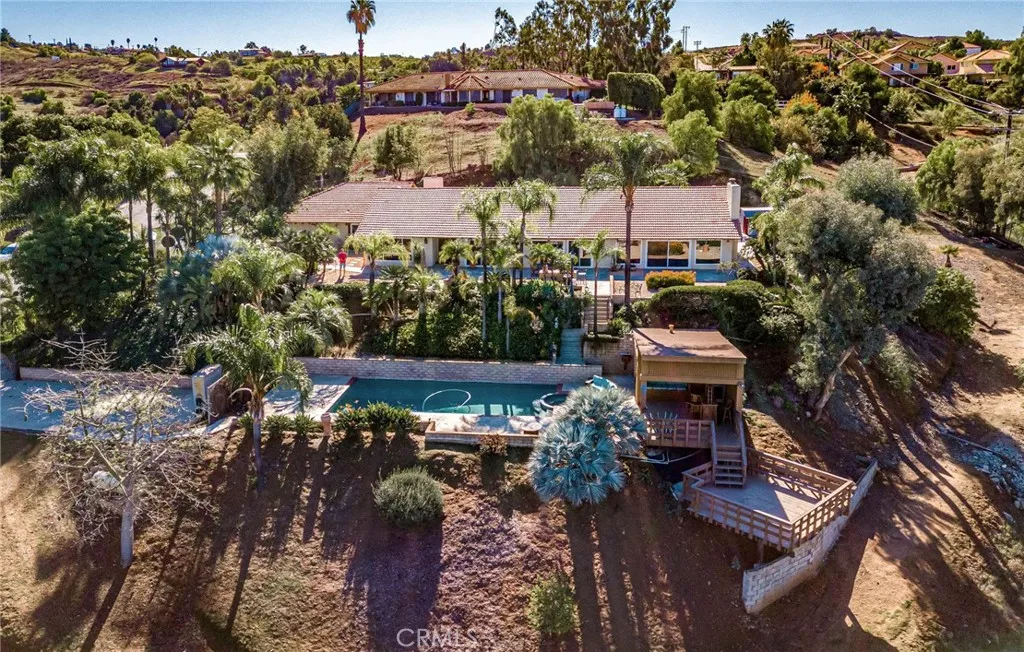 14531 Viewcrest Drive, Riverside, California 92504 home-pic-31