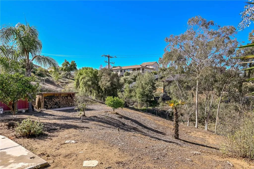 14531 Viewcrest Drive, Riverside, California 92504 home-pic-33