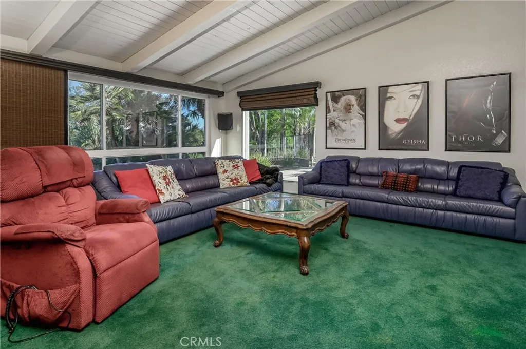 14531 Viewcrest Drive, Riverside, California 92504 home-pic-14