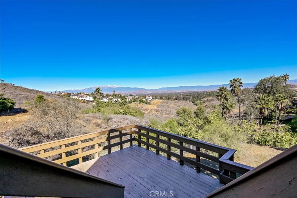 14531 Viewcrest Drive, Riverside, California 92504 home-pic-50