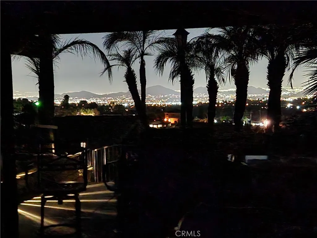 14531 Viewcrest Drive, Riverside, California 92504 home-pic-63