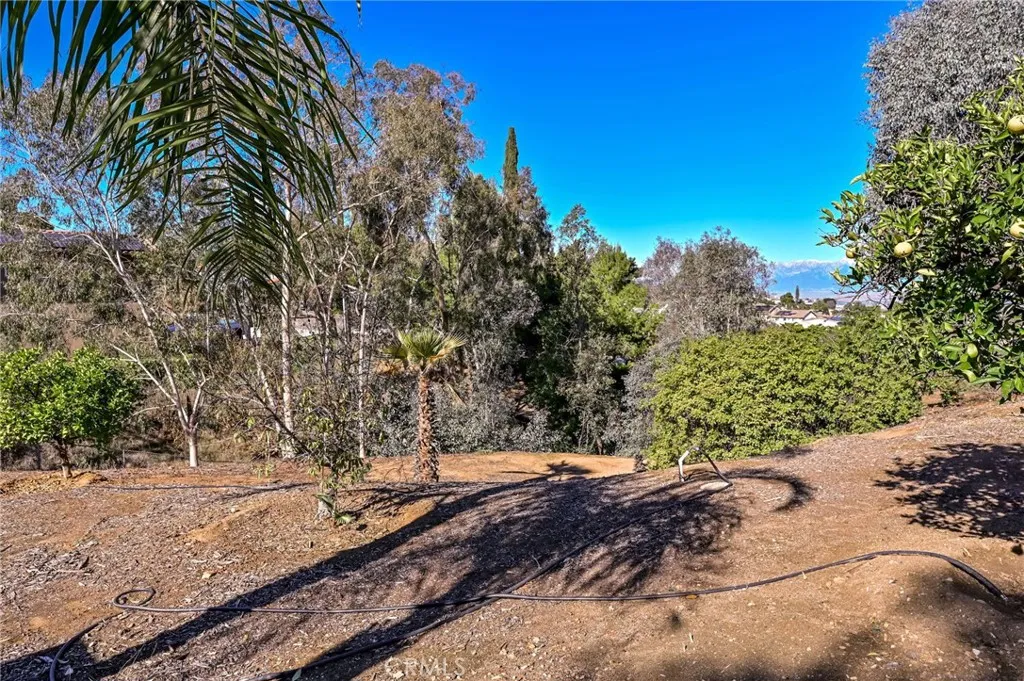 14531 Viewcrest Drive, Riverside, California 92504 home-pic-34