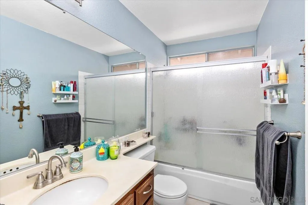 8465 Hovenweep Ct, San Diego, California 92129 home-pic-22