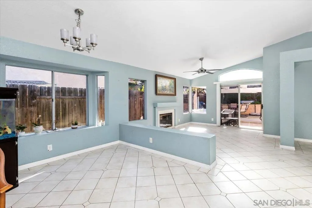 8465 Hovenweep Ct, San Diego, California 92129 home-pic-3