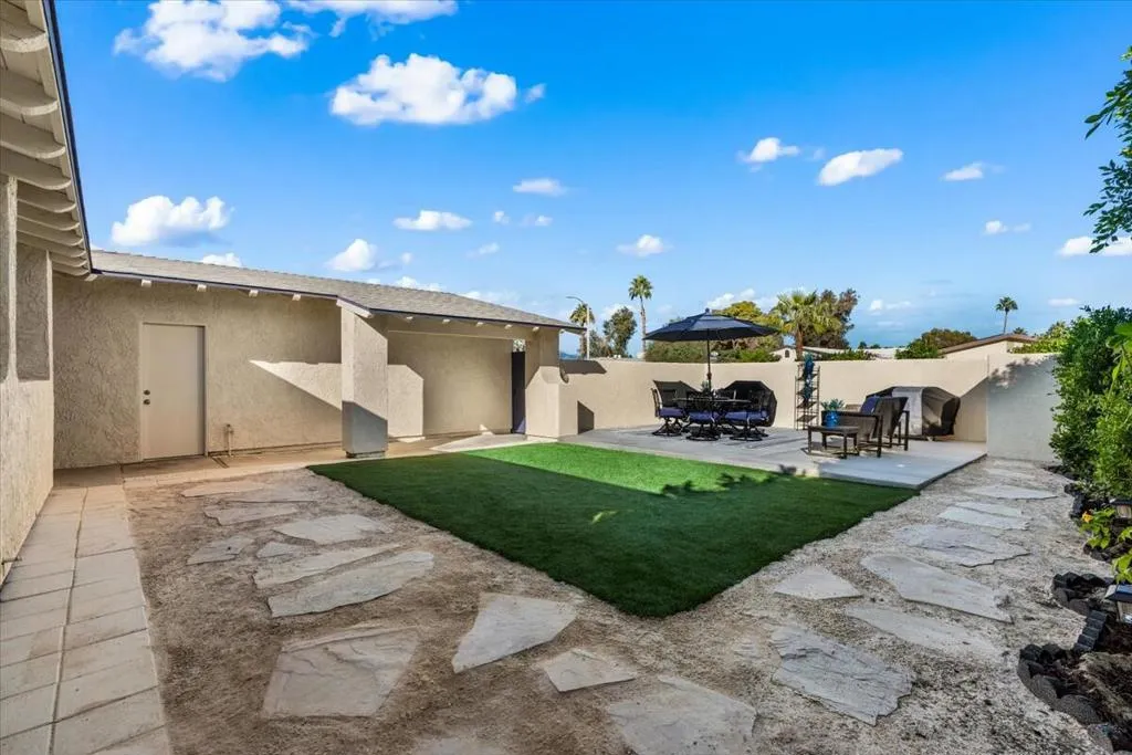 43035 Tennessee Avenue, Palm Desert, California 92211 home-pic-8