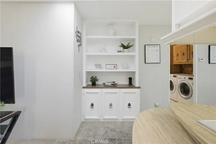 Storage nook