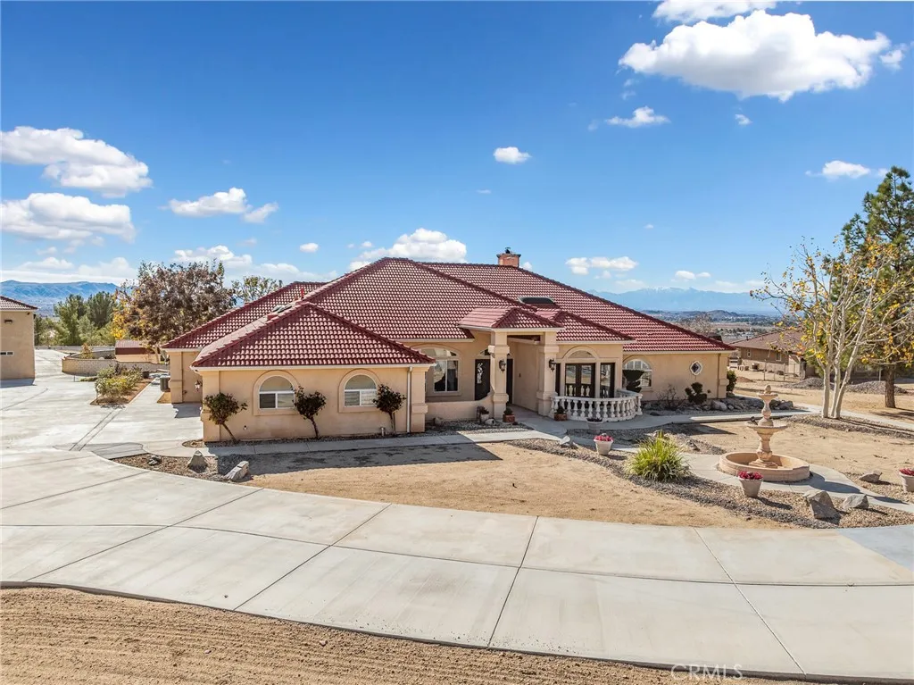 16878 Shirwaun Road, Apple Valley, California 92307 home-pic-6