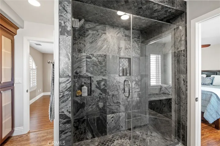 Beautiful shower with frameless shower door