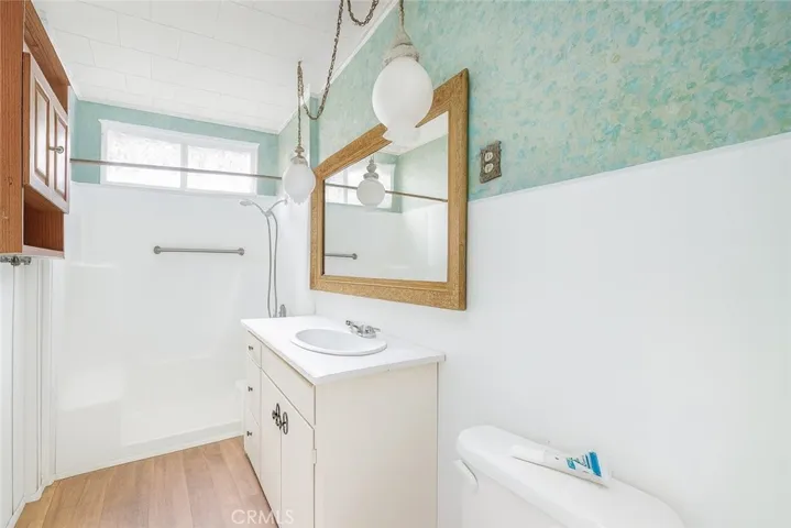 401 W Graham, Lake Elsinore, California 92530