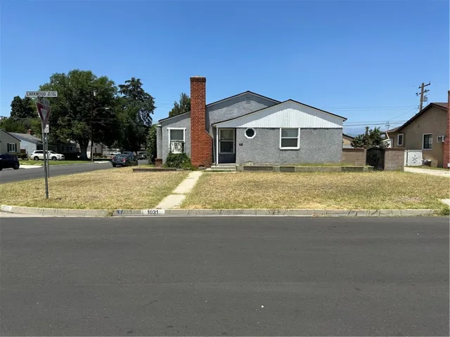 1031 E Larkwood, West Covina, California 91790