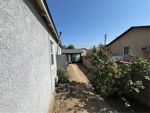 1031 E Larkwood, West Covina, California 91790