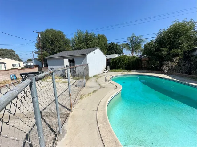 1031 E Larkwood, West Covina, California 91790