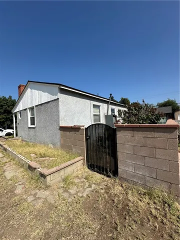 1031 E Larkwood, West Covina, California 91790