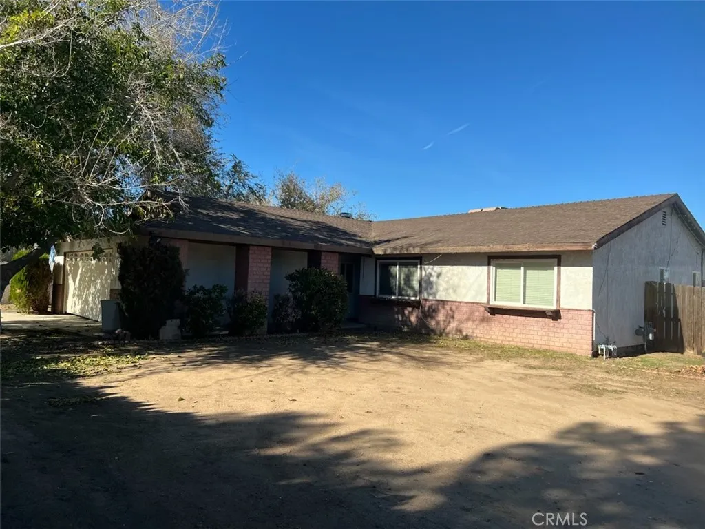 15404 Lindero Street, Victorville, California 92395 home-pic-0