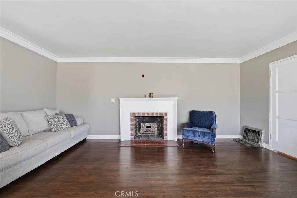 7614 Brunache, Downey, California 90242 home-pic-9