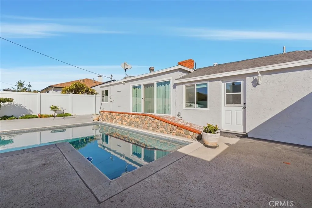 7614 Brunache, Downey, California 90242 home-pic-49