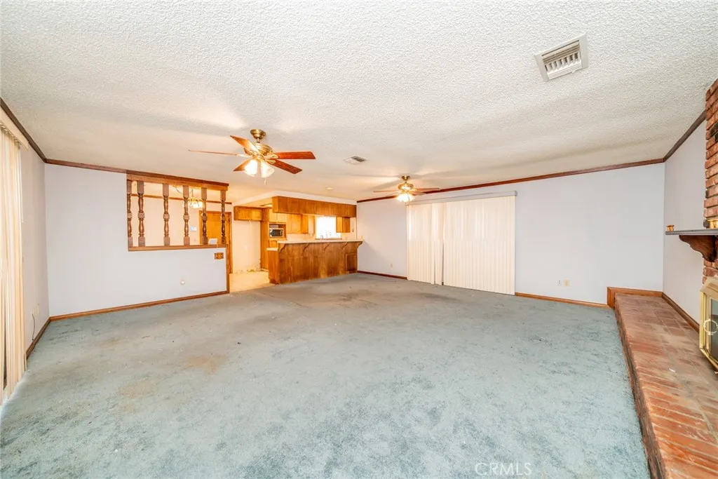 725 Northpark, San Bernardino, California 92407 home-pic-6
