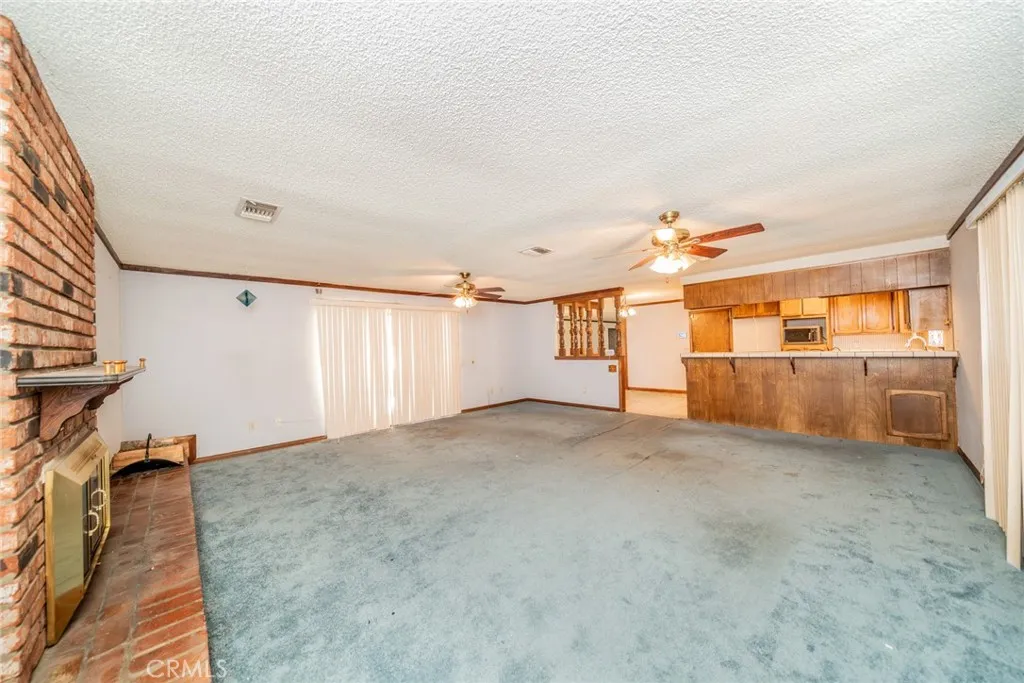 725 Northpark, San Bernardino, California 92407 home-pic-7