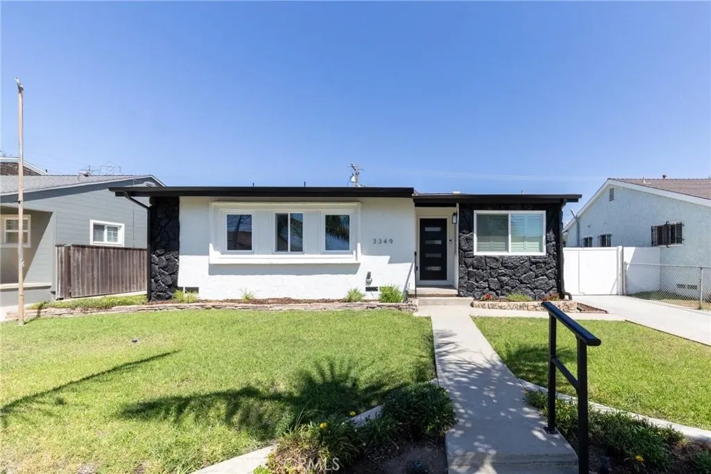 3349 W 183rd Street, Torrance, California 90504 home-pic-1